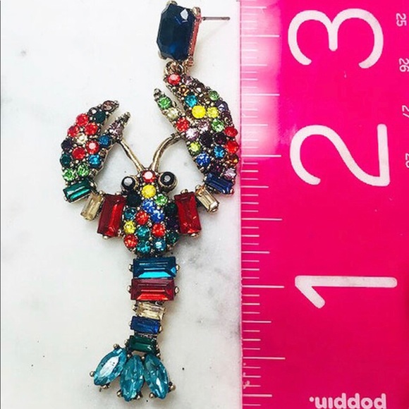 Lobster Multi-Crystal Statement Earring,NWT - Picture 3 of 7